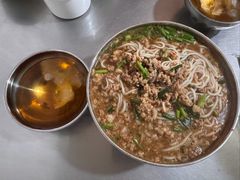 大碗肥瘦-正宗杨记普洱酸醋米线(总店)