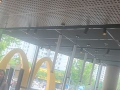 -麦当劳(北苑秋实路店)