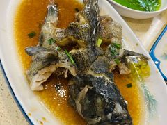 -渔中舟海鲜大排档(普陀沈家门店)