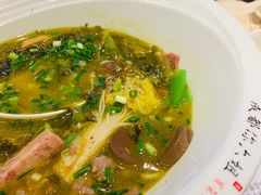 -成都你六姐·牛肉冒菜(城市集市合生汇店)