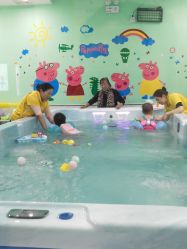 -趣游baby swim婴童游泳·盐氧护(旭辉u天地店)