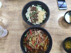 -宝哥杂酱万州面(镋钯街37号院店)
