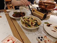 -关东小磨东北菜(漕河泾印象城店)