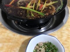 -石灰市毛记烧鸡公(解放碑店)