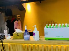 -白兔子密室(长寿路店)