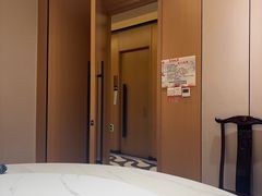 -梅利汴京烤鸭•开封豫菜地标店(东大街店)