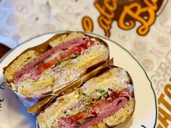 纽大速递贝果-Catch Bagel(芳草地店)