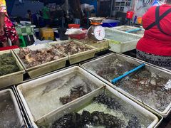 -拉威海鲜市场