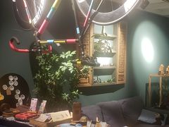 -出走咖啡·面包(宋庄店)