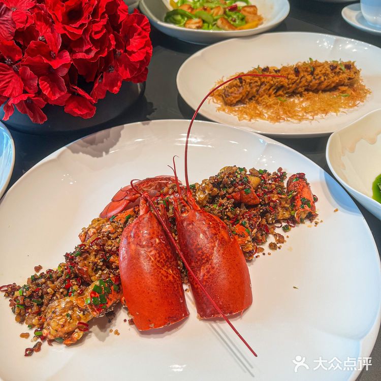 武汉探店 | 高端武昌鱼艺术餐厅宴请最重要的宾客