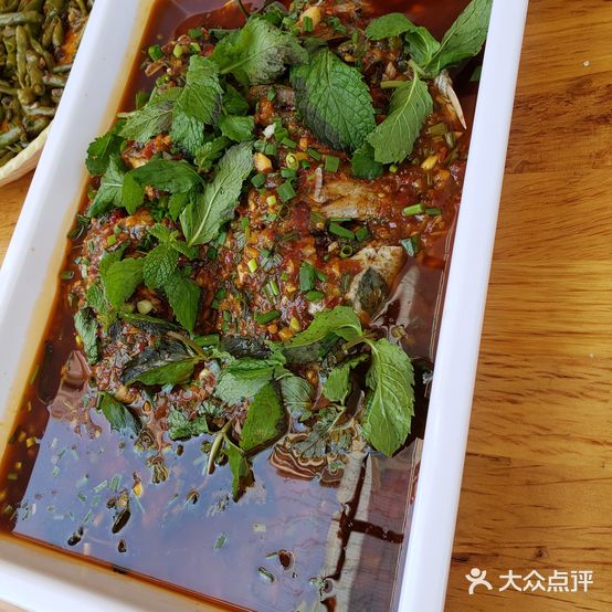 重庆天香过水鱼(华芝生活广场店)