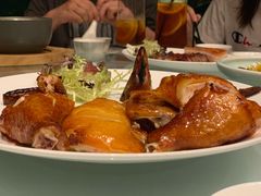 夏宫脆皮鸡-夏宫中餐厅(静安香格里拉店)
