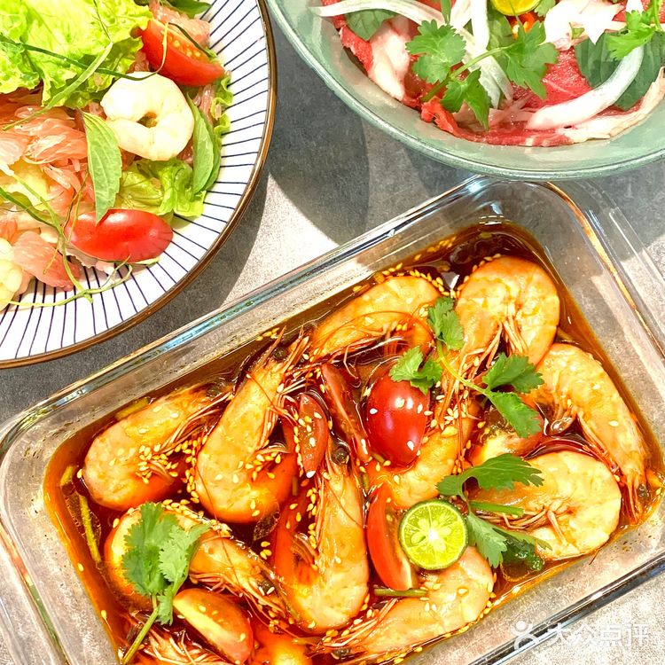 东莞的食肉族们看这里‼️人均40的烤肉🥓巨盘爆好吃!