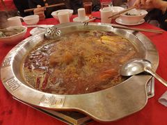 -山城年华老火锅(玉林店)