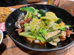 -万记麻辣烫国展总店