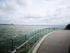 -上海滴水湖皇冠假日酒店