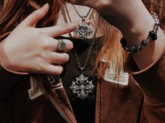 -梵薇Joker.V银饰工作室