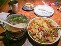 -纳瓦新疆菜(银都店)