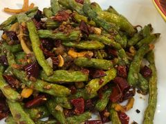 四季豆鱿鱼-雅逸居海鲜小厨