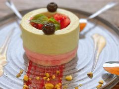 -LENBACH ROOF兰巴赫旗舰店(摩方店)