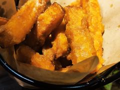 -The Cheebat 锌吧·Bistro(体育西店)