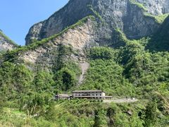 -鹿院坪生态旅游景区
