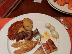 -岷山饭店-芝芝自助餐厅