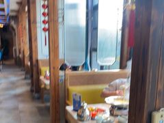 -力力渔港涉外店