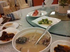 android_upload_pic-杭州海华满陇度假酒店