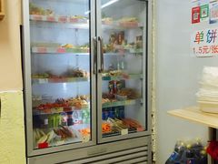 -多鱼炸串麻辣烫(闽江路店)