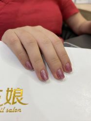 -灰姑娘美甲美睫馆
