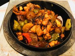 玲珑牛蛙煲-玲珑餐厅(陕西南路店)
