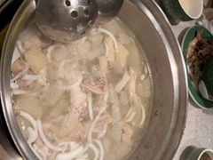 竹笙椰子鸡-润园四季椰子鸡火锅(海上世界店)