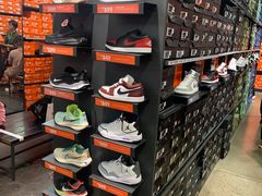 -NIKE上海青浦优选体验店