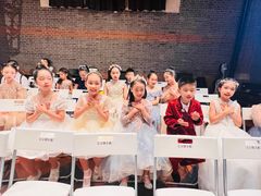 -蓝话筒·少儿成人演讲口才·主持朗诵·戏剧表演(大华第一坊店)