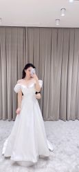 -Renee芮亦婚纱