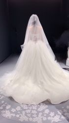 -Vera Wang婚纱礼服旗舰店