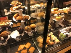 -星巴克臻选(郑州国贸360广场店)