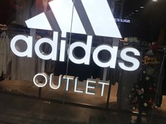 -阿迪达斯(飞洲国际精品优惠店)
