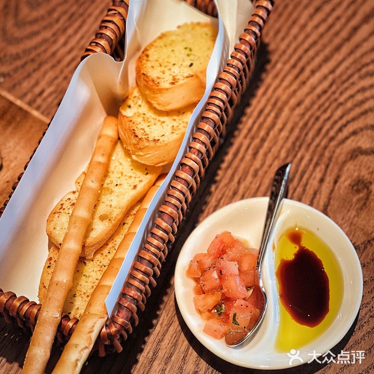 [礼花]北京探店｜达尼罗叔叔意大利面🍝