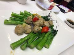 鲮鱼丸炒菜心远-红馆喜宴(十亩地店)