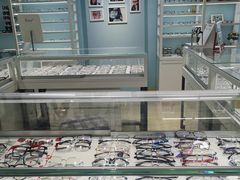 -三叶眼镜城(八佰伴店)
