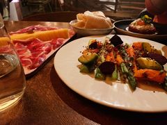 -斯普汇生蚝牛排馆(中骏世界城店)