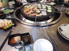 -彝人部落火盆烧烤(原内环足球场店)