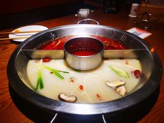 -佬土鹅肠火锅(解放路店)