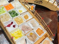-香麒园·过桥米线·南湖雅宴