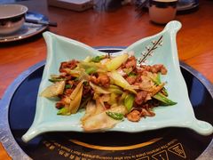 -娜仁图雅蒙古美食村(33小镇店)