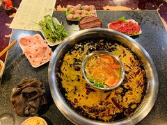-邓莽子老火锅(中兴路总店)