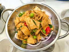 -江城燕子大排档(江汉路步行街店)