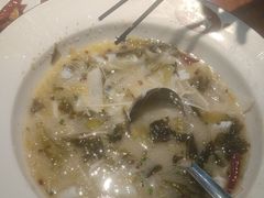 -鱼亨小鲜酸菜鱼(大信店)